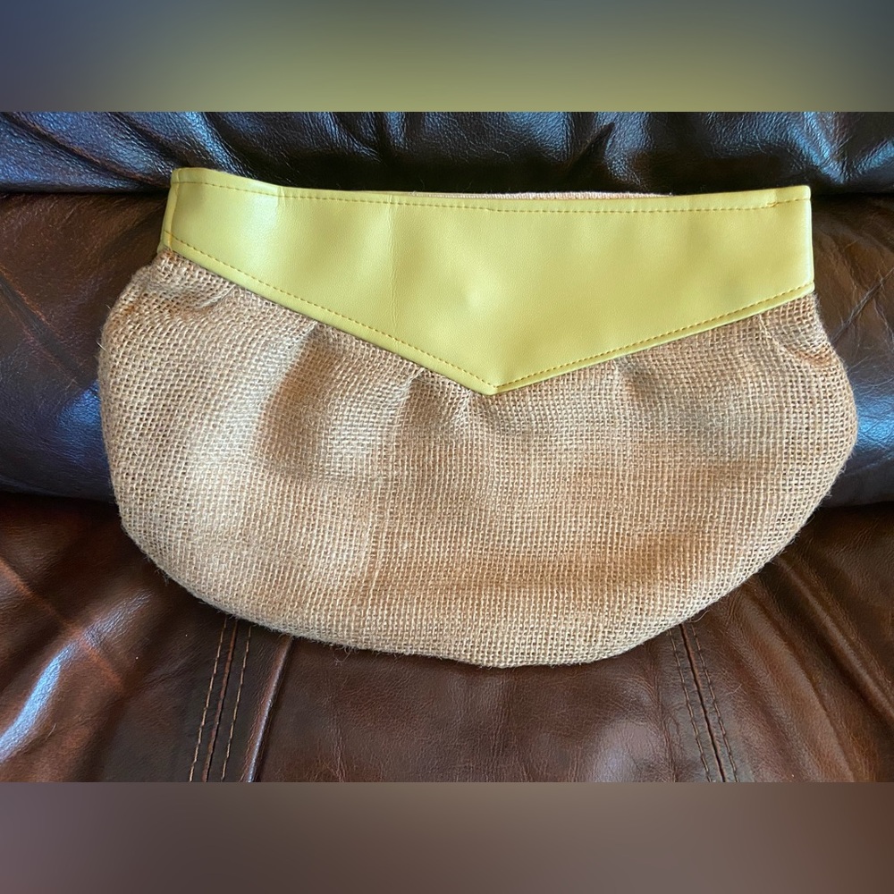 Handmade large clutch w magnet closure.